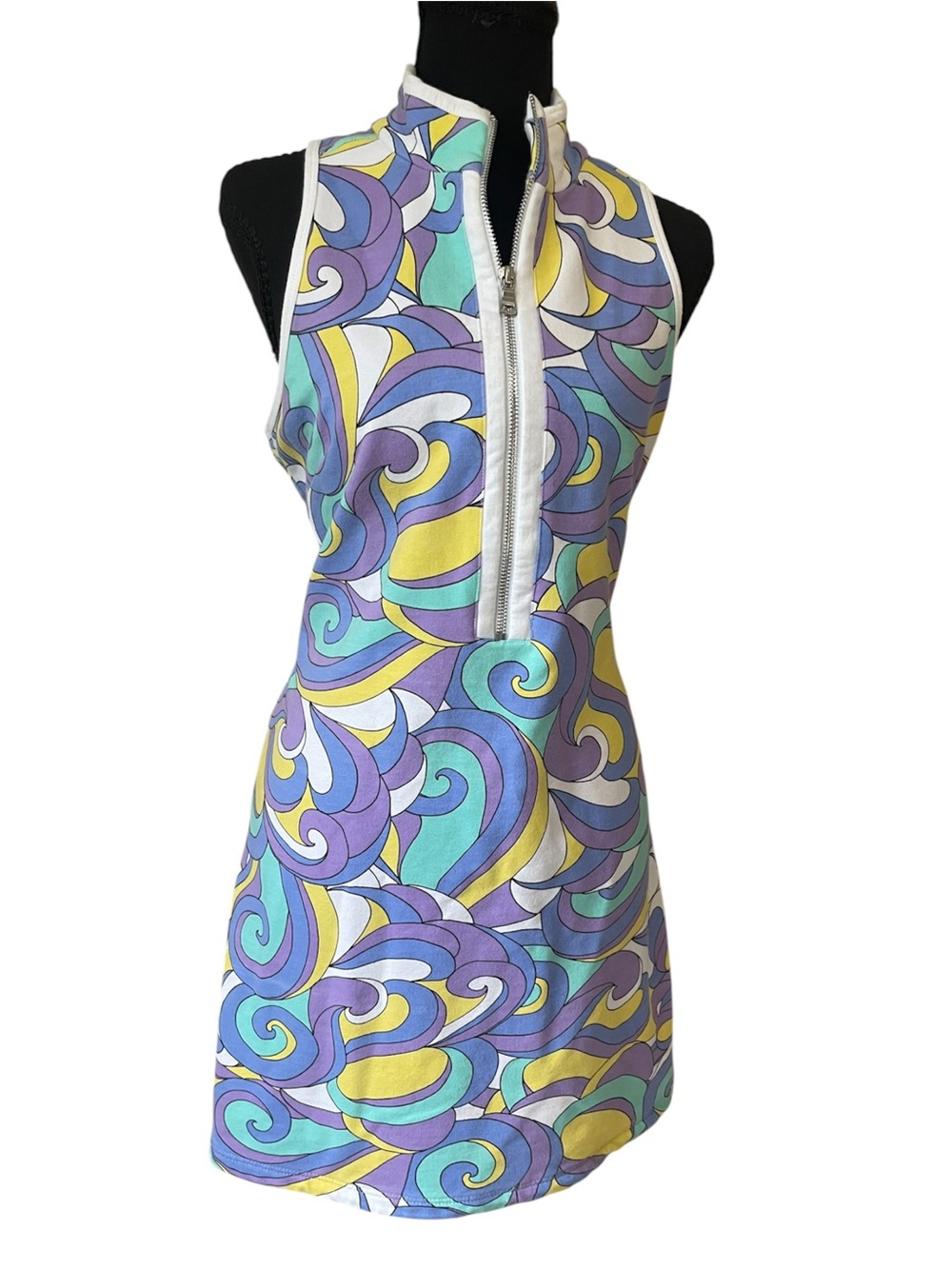 Boston Proper Sporty Retro Swirl Chic Zip Sleeveless Dress